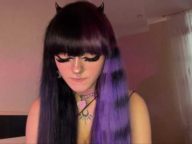 TasyaTas live cam on BongaCams
