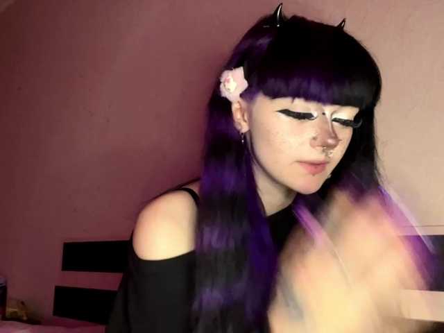 TasyaTas live cam on BongaCams