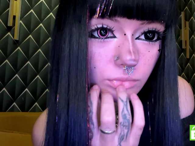 TasyaTas live cam on BongaCams