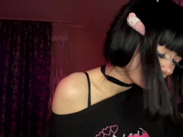 TasyaTas live cam on BongaCams