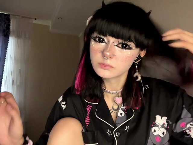 TasyaTas live cam on BongaCams