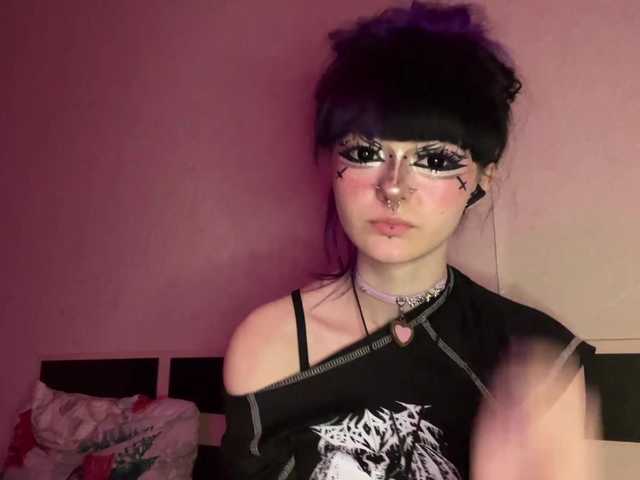 TasyaTas live cam on BongaCams