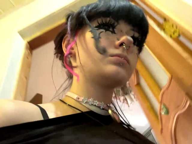 TasyaTas live cam on BongaCams