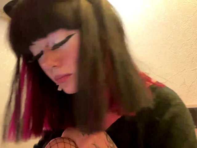 TasyaTas live cam on BongaCams
