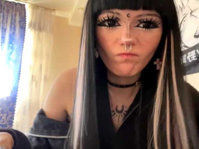 TasyaTas live cam on BongaCams