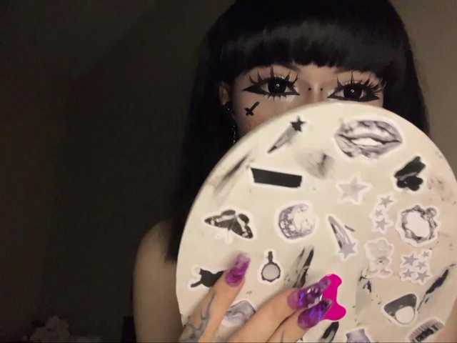 TasyaTas live cam on BongaCams