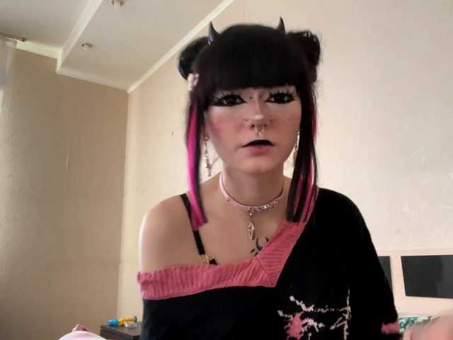 TasyaTas live cam on BongaCams