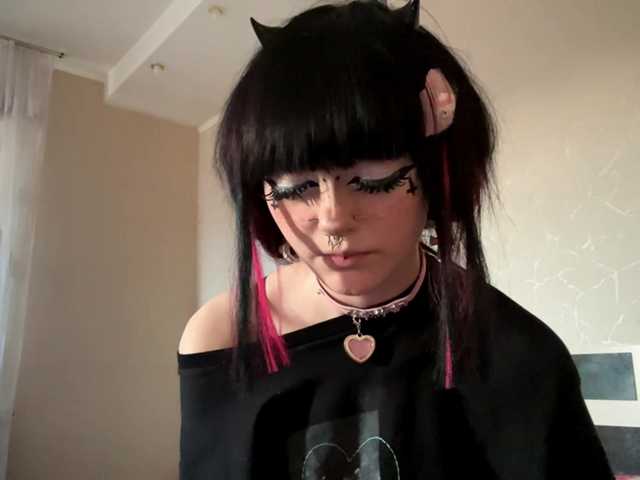 TasyaTas live cam on BongaCams