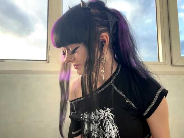 TasyaTas live cam on BongaCams