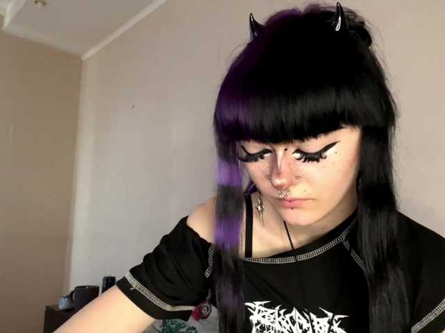 TasyaTas live cam on BongaCams