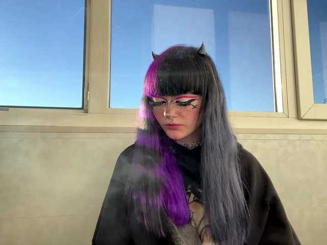TasyaTas live cam on BongaCams