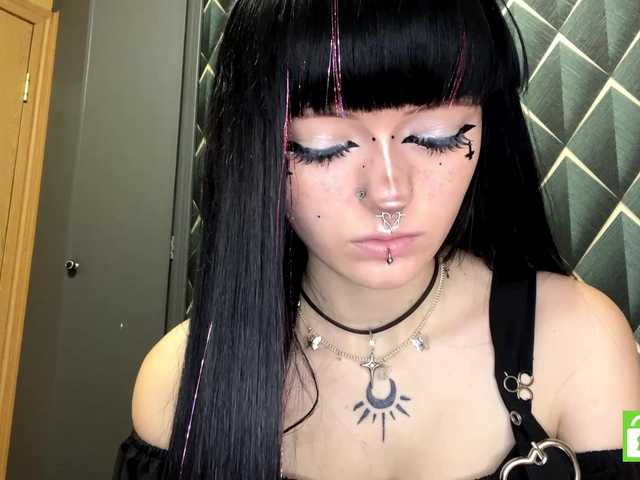 TasyaTas live cam on BongaCams