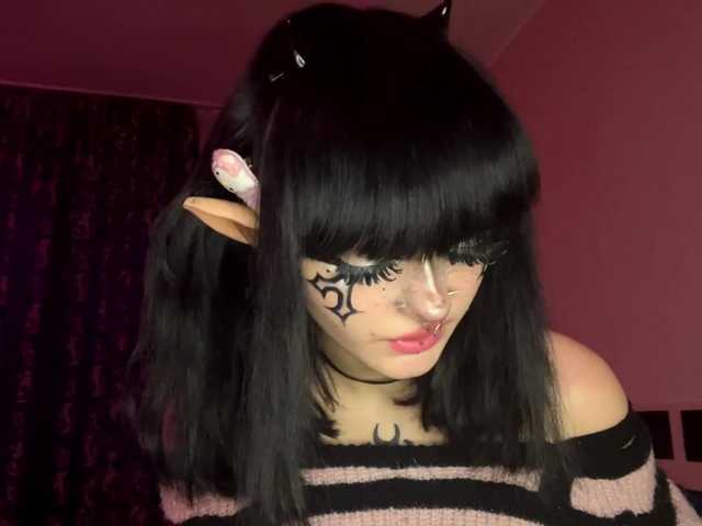 TasyaTas live cam on BongaCams