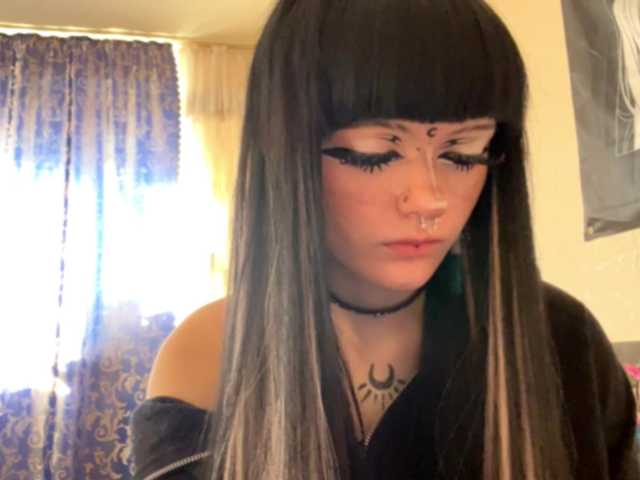 TasyaTas live cam on BongaCams