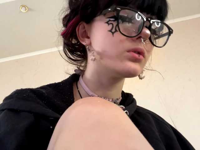TasyaTas live cam on BongaCams