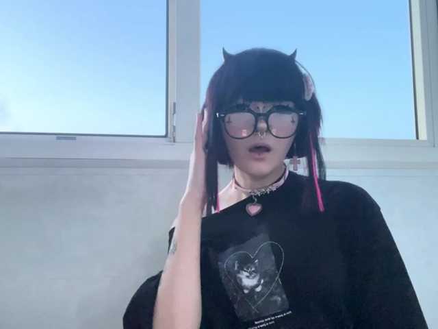 TasyaTas live cam on BongaCams