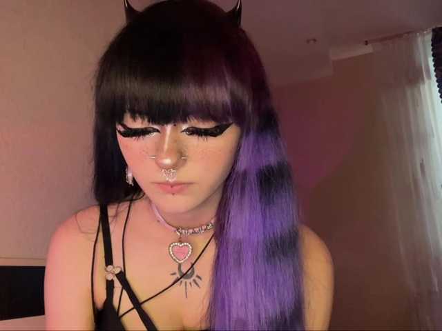 TasyaTas live cam on BongaCams