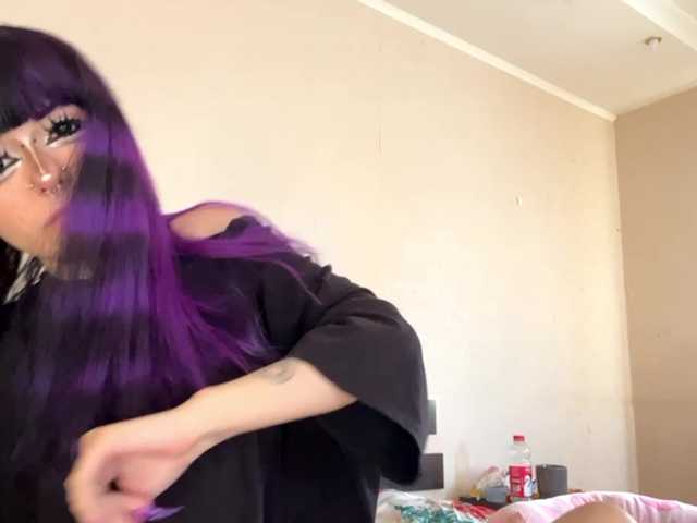 TasyaTas live cam on BongaCams