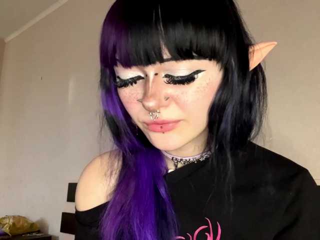 TasyaTas live cam on BongaCams