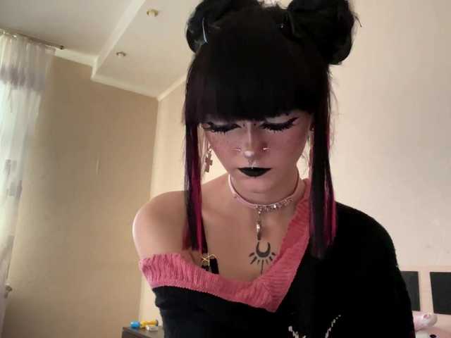 TasyaTas live cam on BongaCams