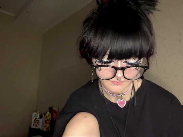 TasyaTas live cam on BongaCams