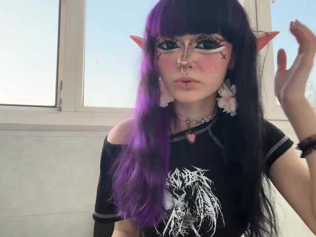 TasyaTas live cam on BongaCams