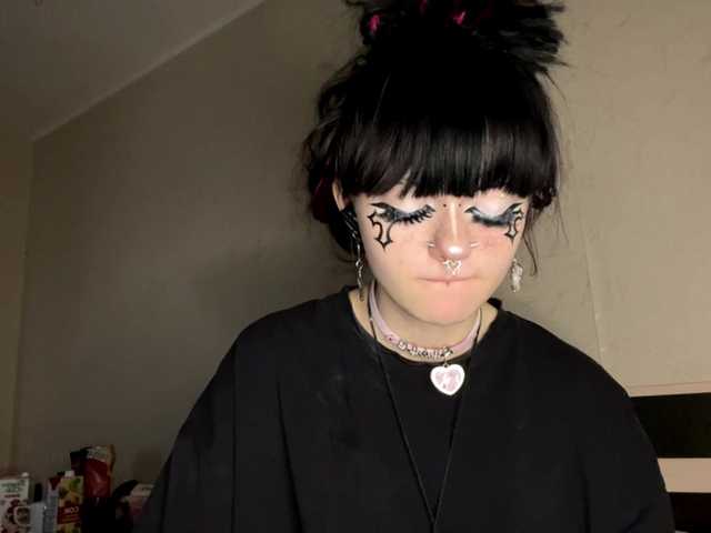 TasyaTas live cam on BongaCams