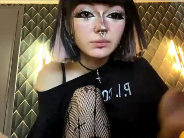 TasyaTas live cam on BongaCams