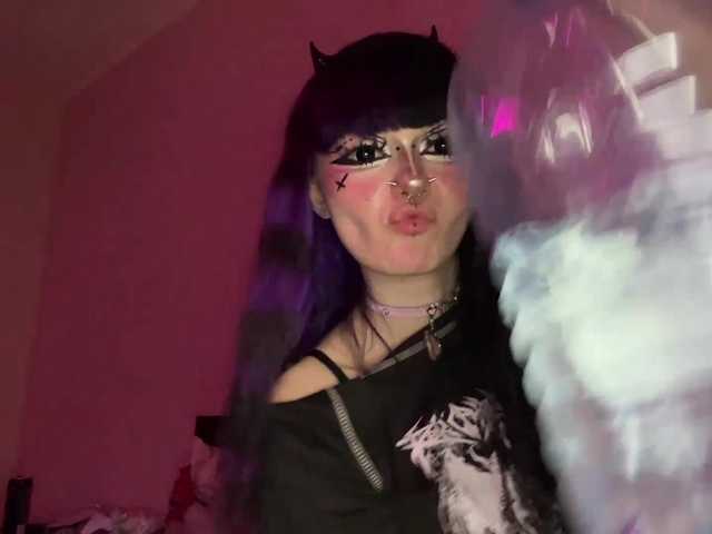 TasyaTas live cam on BongaCams