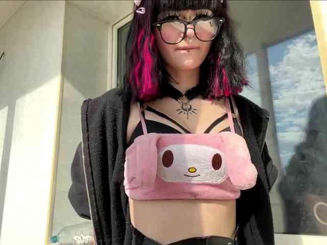 TasyaTas webcam