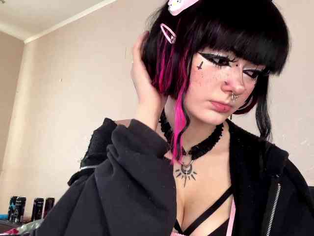 TasyaTas webcam
