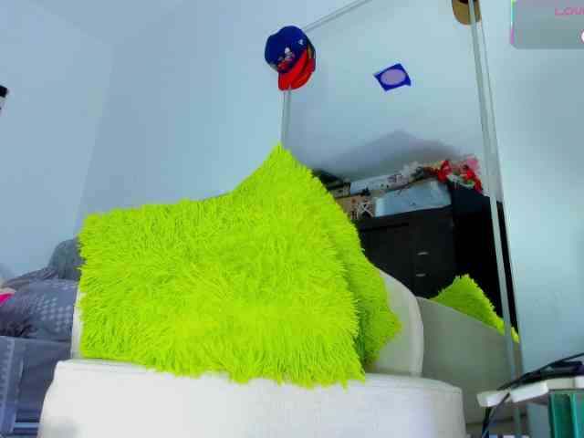 HAIRY23CM