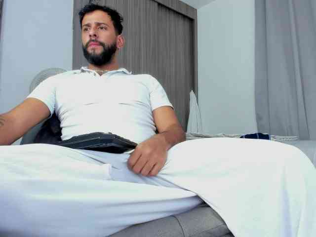 HAIRY23CM