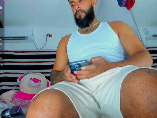 Dcollins_