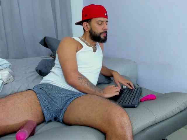 Dcollins_