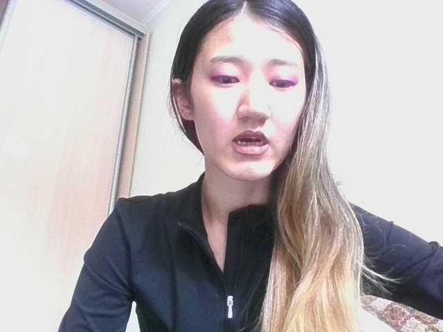 alisamia live cam on BongaCams
