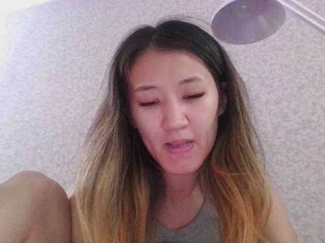 alisamia live cam on BongaCams