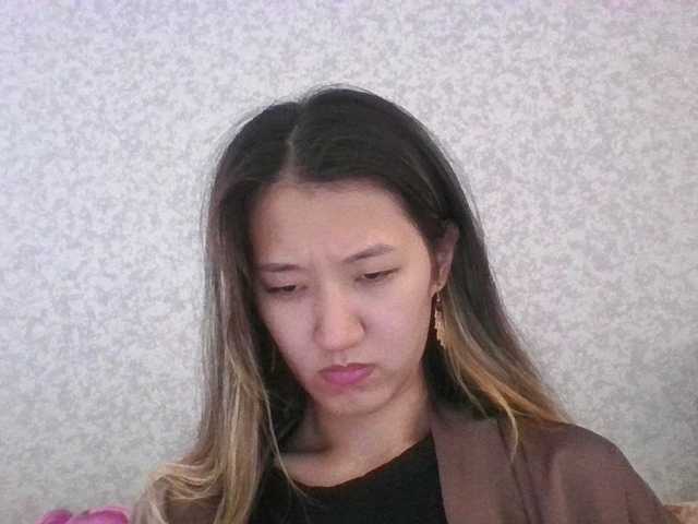alisamia live cam on BongaCams