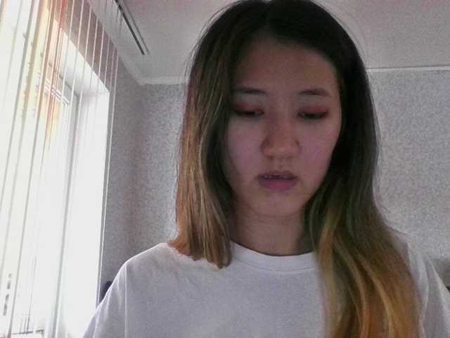 alisamia live cam on BongaCams