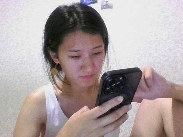 Sex chat gratuit in direct cu alisamia pe BongaCams