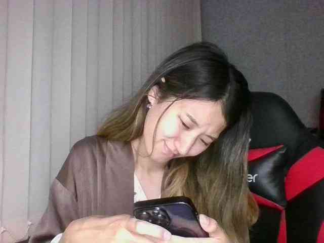 alisamia webcam