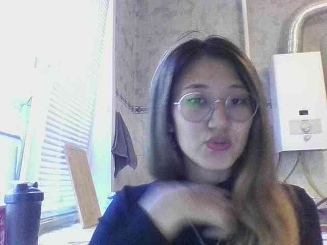 alisamia webcam