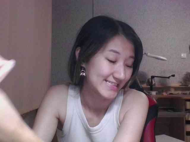 alisamia webcam