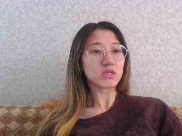 alisamia webcam