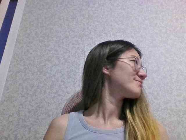 alisamia webcam