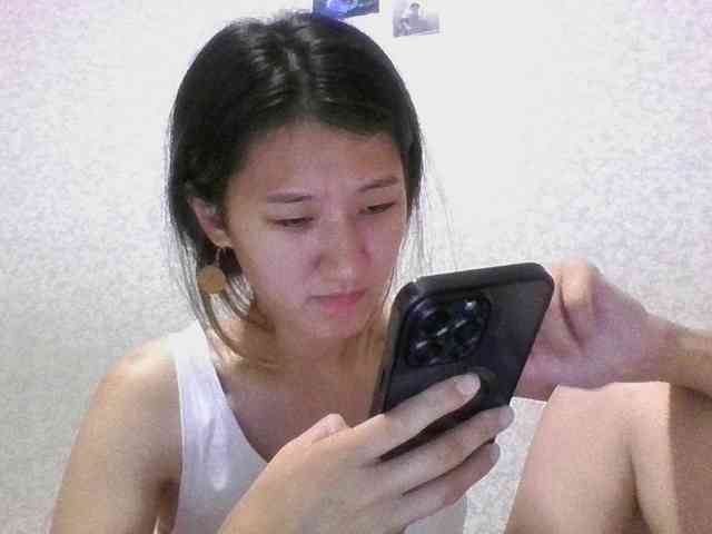 alisamia webcam