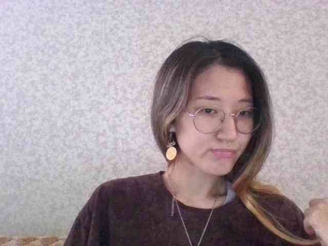 alisamia webcam