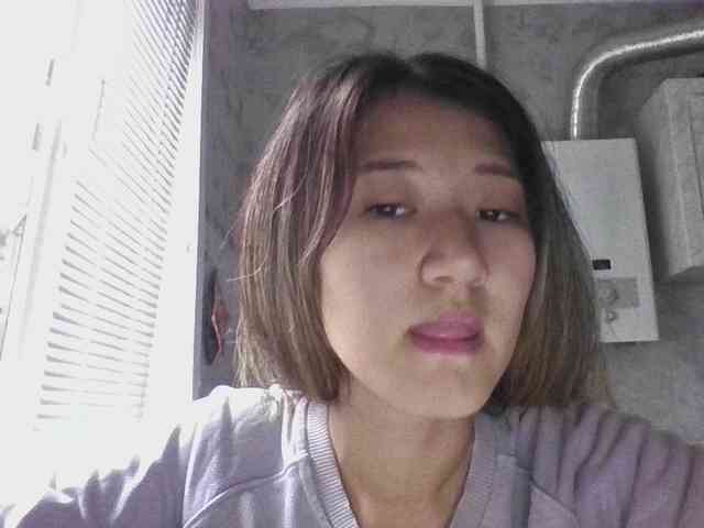 alisamia webcam