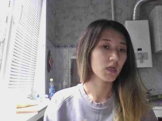 alisamia webcam