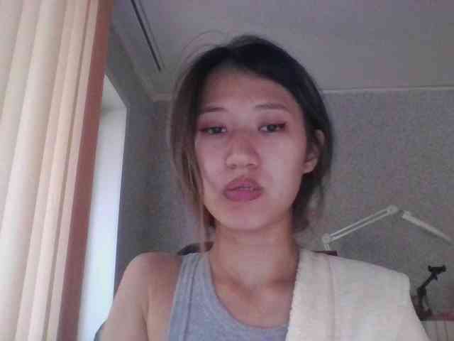 alisamia webcam